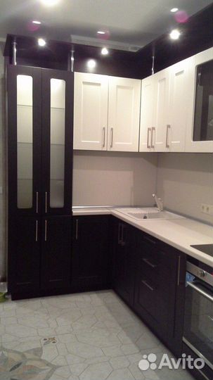 Кухня. Влагостойкая столешница