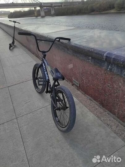 Bmx subrosa