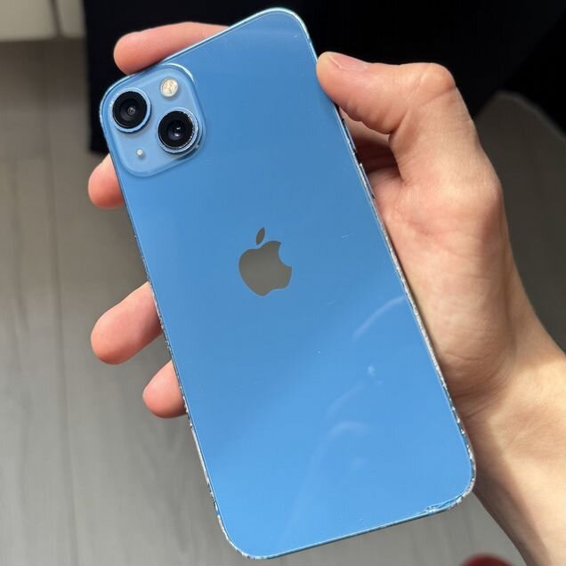 iPhone 13, 128 ГБ, SIM + eSIM