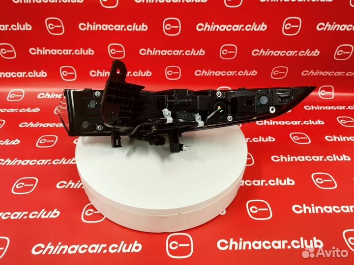 Фонарь задний правый lixiang (LI auto) L9