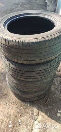 Bridgestone Dueler 684 235/55 R17