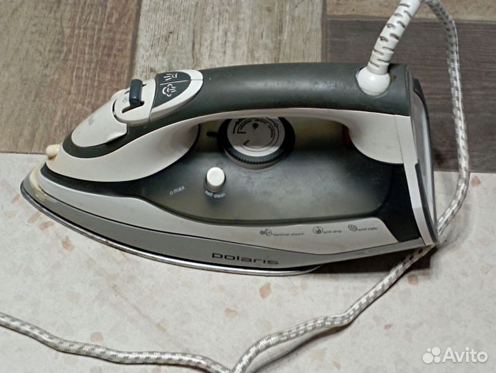 Утюг polaris