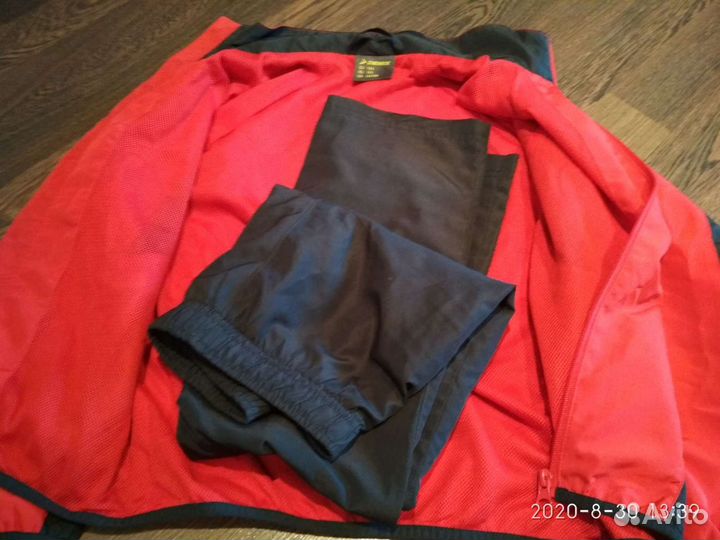 Спортивный костюм