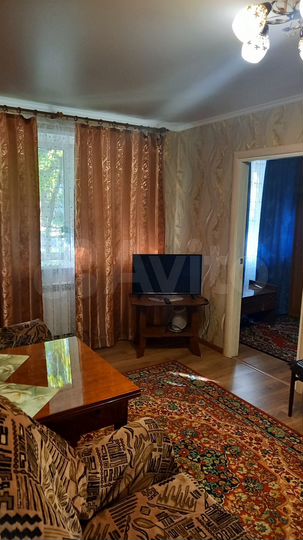 2-к. квартира, 43 м², 1/4 эт.