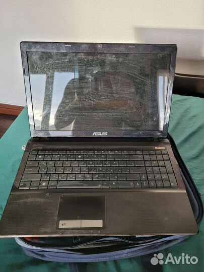 Ноутбук asus