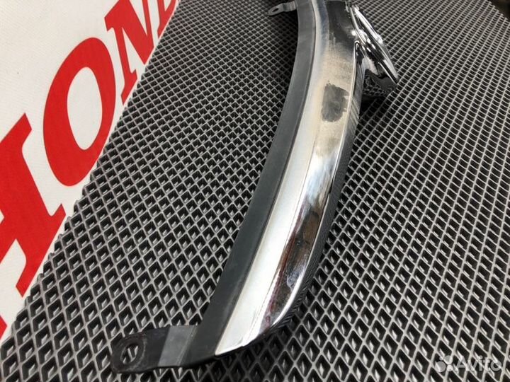 Решетка радиатора передняя Honda Civic FD(4Д) 2008