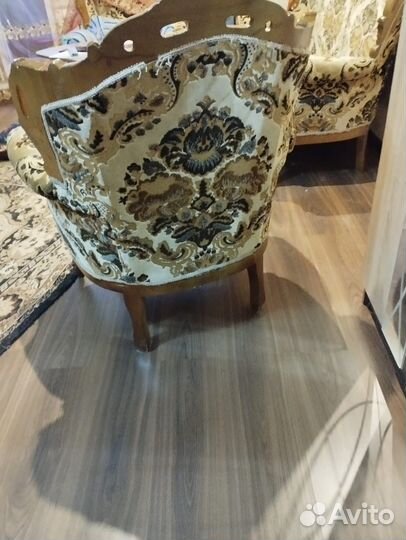 Диван и 2 кресла