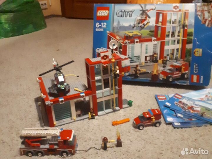 Lego пожарная станция