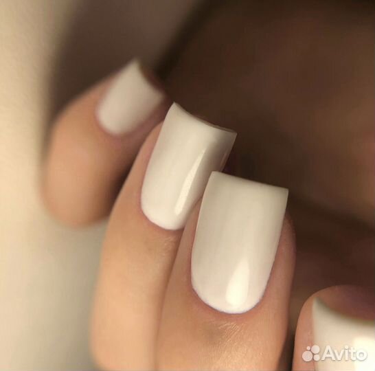 Маникюр с покрытием гель-лак