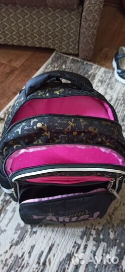 Рюкзак школьный для девочки