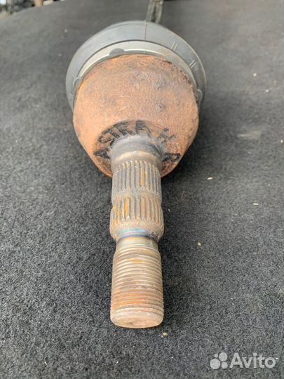 Привод правый Opel Astra H хэтчбек Z14XEP 2010