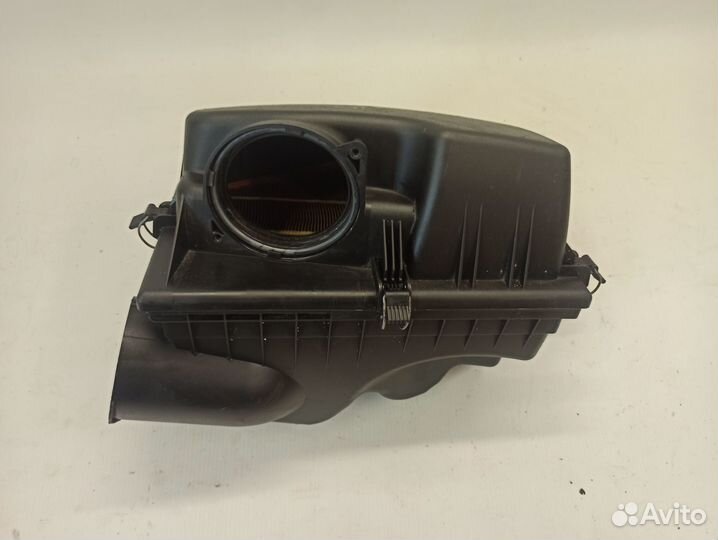 Корпус воздушного фильтра BMW 5-серия E60 E61