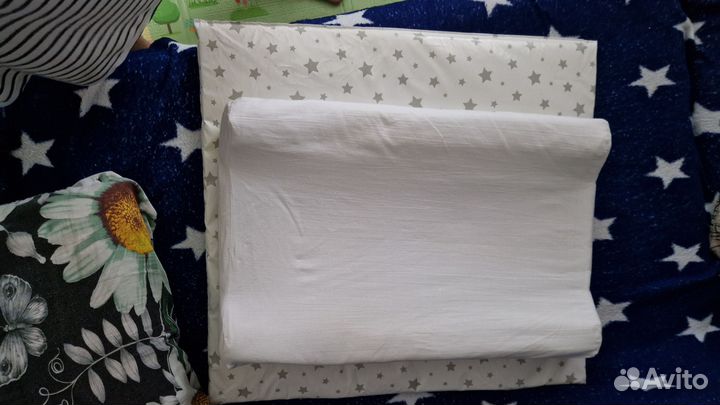 Матрасик и подушка для пеленального столика