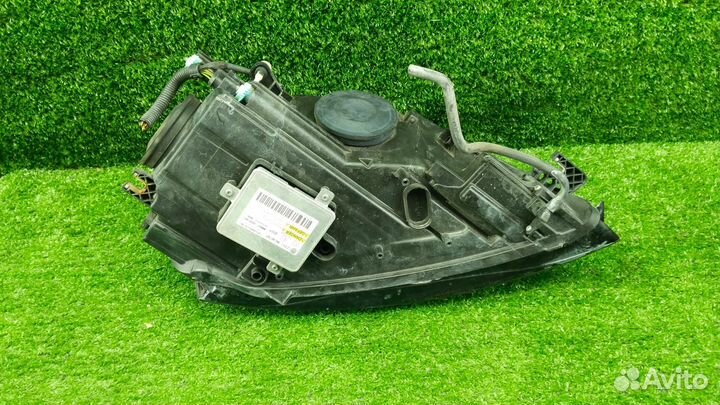 Фара левая 2й рестайл xenon VAG Audi S3 8P A3 8P