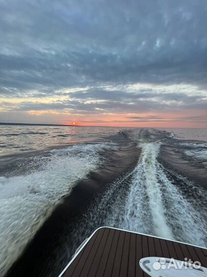 Катер Байлайнер (Bayliner)