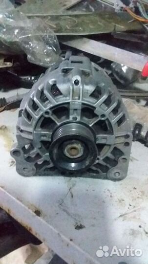 Шкода фабия 2012г гениратор