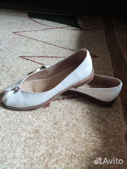 Балетки (босоножки) кожаные