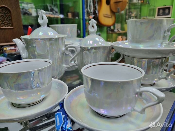 Перламутровый чайный сервиз, на 6 персон