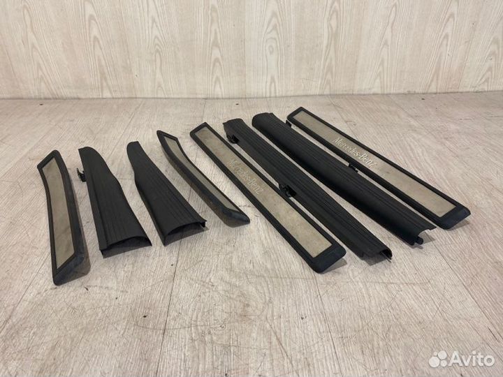 Накладка на порог салона Mercedes Benz E250 W211