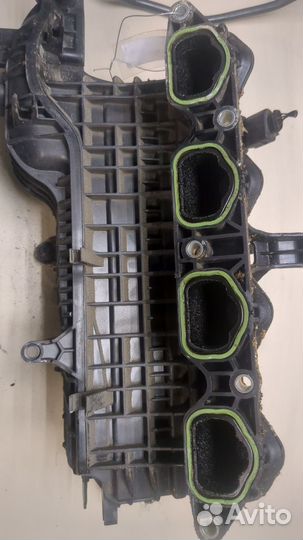 Коллектор впускной Volkswagen Golf 7, 2015