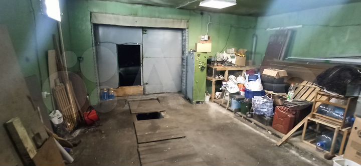 Гараж, > 30 м²