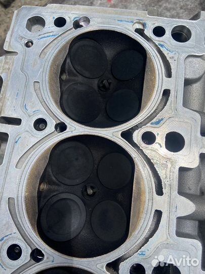 Гбц левая Audi A8 D3 4.2 BVJ