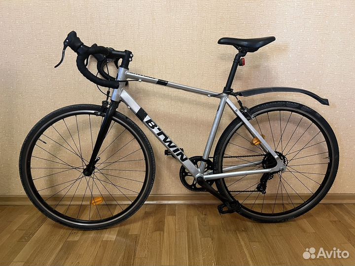 Шоссейный велосипед Btwin
