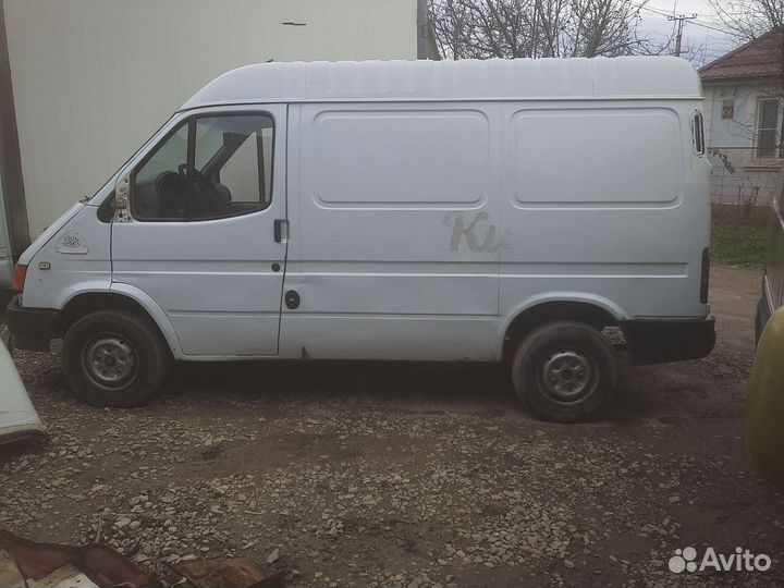 Кузов Форд транзит