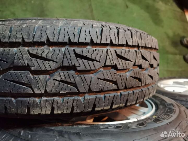 Bridgestone Dueler A/T 215/70 R16