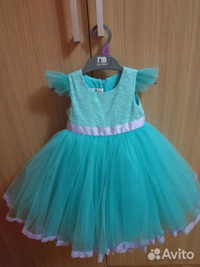 Платье нарядное