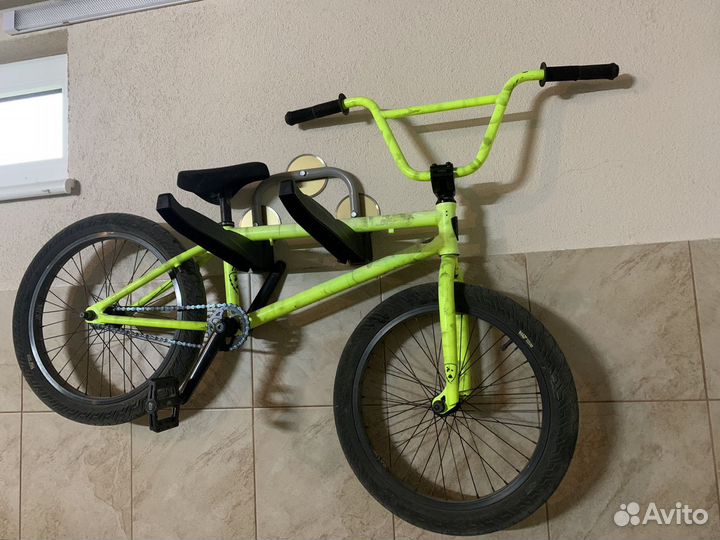 Трюковой велосипед BMX