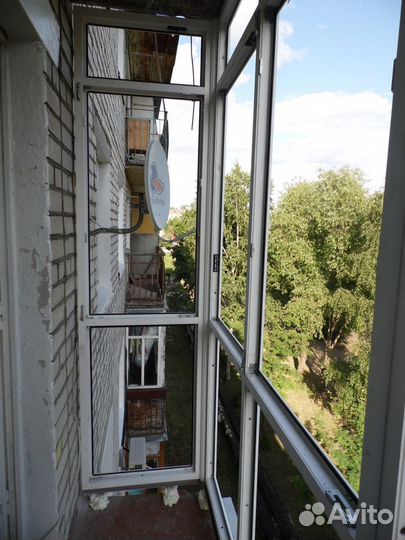 Балкон Г-образный (теплое французское остекление)