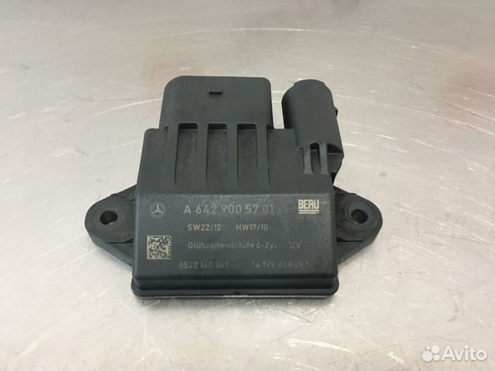 Реле свечей накала Mercedes S-Class W221 OM642 3.0