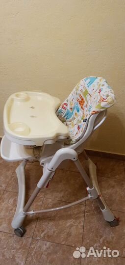 Стульчик для кормления jetem