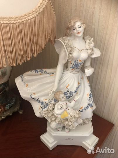 Статуэтка Румыния