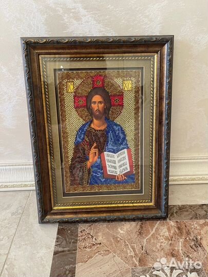 Картины вышитые