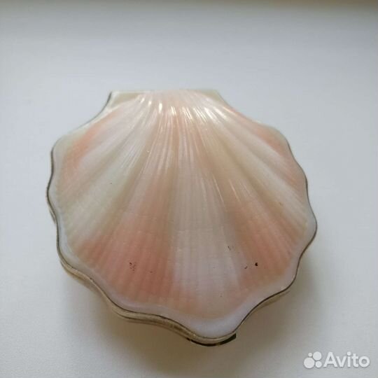 Пудреница Ракушка серебро 875