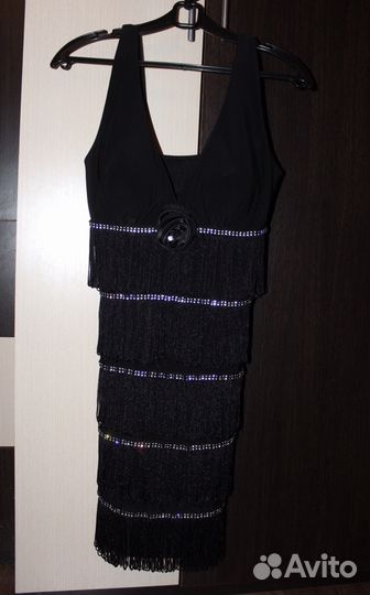 Платье вечернее