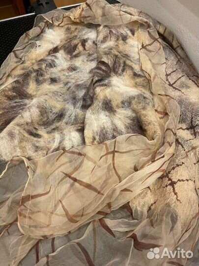 Палантин с валяной шерстью 150х70см