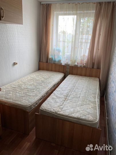 Две односпальные кровати