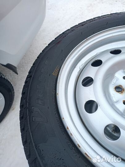 Продам новые колёса зимние р14