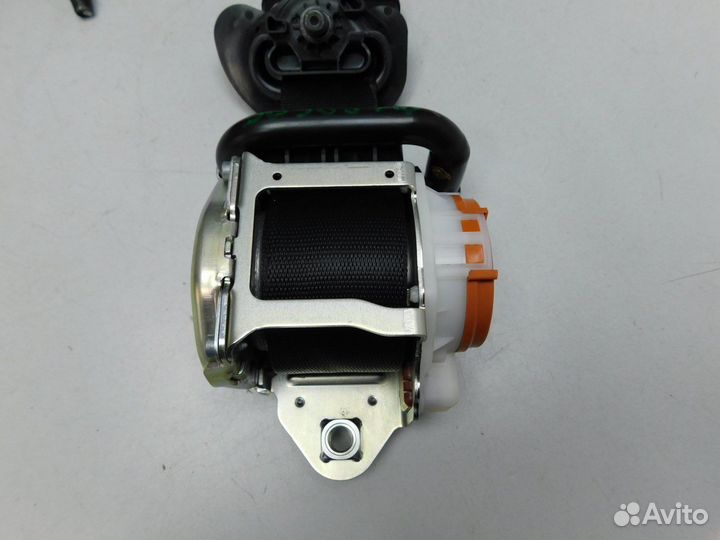 Ремень безопасности с пиропатроном Mercedes-Benz B W247 (36385)