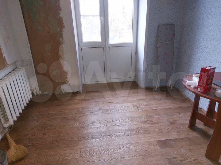 Комната 13 м² в 3-к., 2/2 эт.