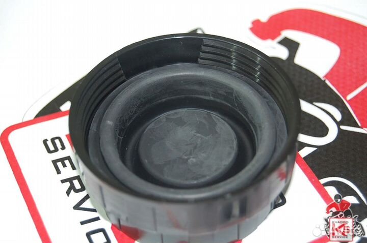 Крышка тормозного бачка BRP Can-Am 715500332