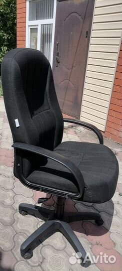 Компьютерное кресло