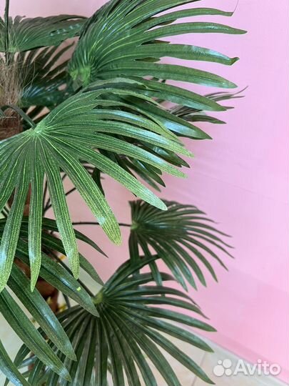 Искусственная пальма новая