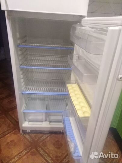 Продам холодильник в отличном состоянии