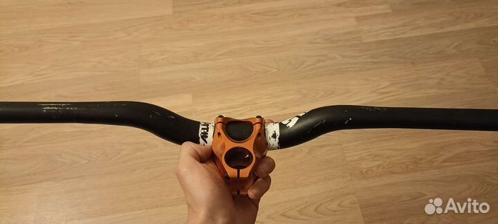 Руль и вынос