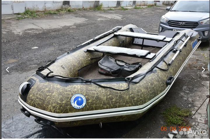 Продам лодку 400 нднд с мотором