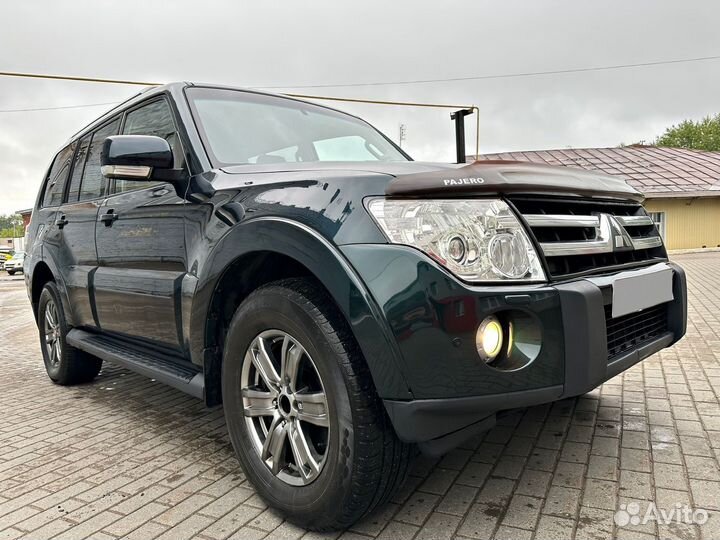 Mitsubishi Pajero 3.2 AT, 2009, 238 000 км